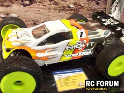 Team Losi Truggy