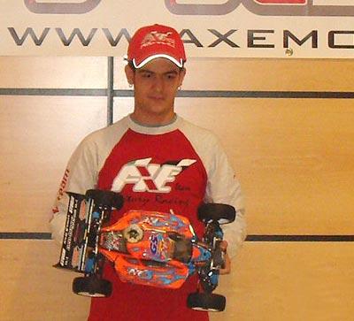 Richi Gomez switches to Axe Rossi