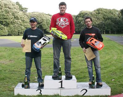 Connolly and Steele win Irish Nats Rd4