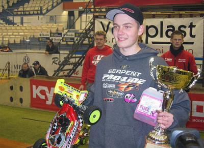 Joern Neumann wins Kyosho Masters