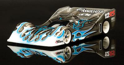 Team Associated 12R5 1/12th scale