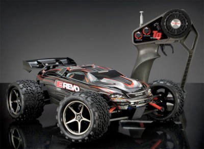 Traxxas Slash and E-Revo VXL