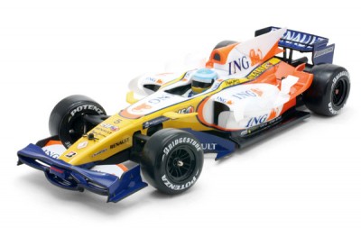 HPI RS32 & Renault R28 F1 replica