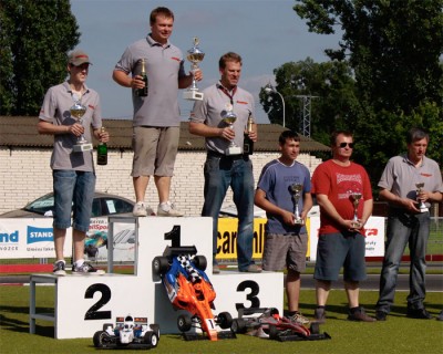 Martin Bayer does double at 1/5th Euros Warm-up