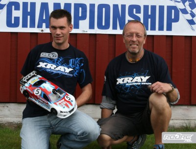 Top Qualifier Dirk Wishcnewski with pit man Bertram Kessler