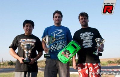 Cesar Salvadori wins Rd5 in Sao Paulo