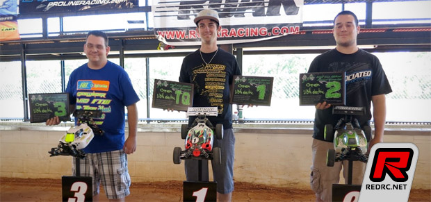 Barry Pettit wins EP Buggy at ROAR Nats warmup