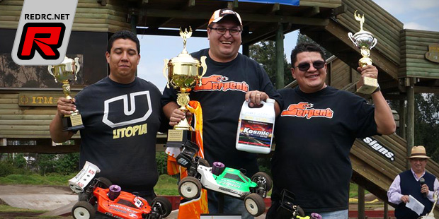 Combos & Gomez win at Ecuadorian off-road champs