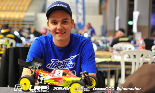Neumann is 4WD Buggy Top Qualifier at DHI Cup