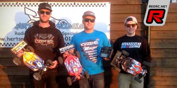 Elliott Boots takes BRCA E-Buggy nationals Rd1