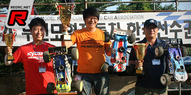 Shin Dongcheol wins Korean Truggy championships