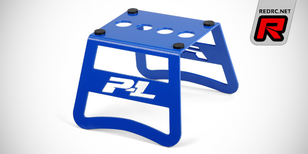Pro-Line Trifecta wing & off-road car stands