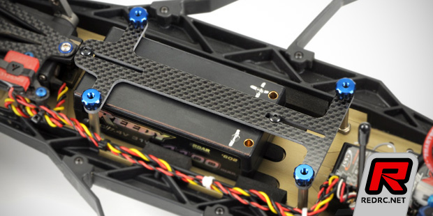 Pro-Line Electron SC tyres & Pro-2 carbon battery brace