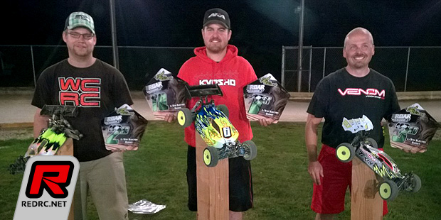 ROARRegJesse Munn TQ's & wins at ROAR Region 11 champsion11EBuggy