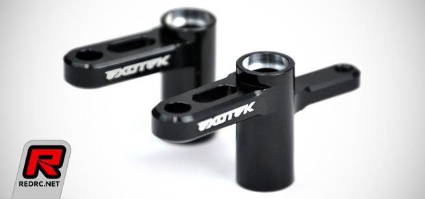 Exotek XB4 aluminium C-hubs & steering crank set