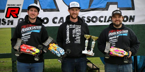 Moss & Martin win at BRCA 1/10th Buggy Nats Rd3