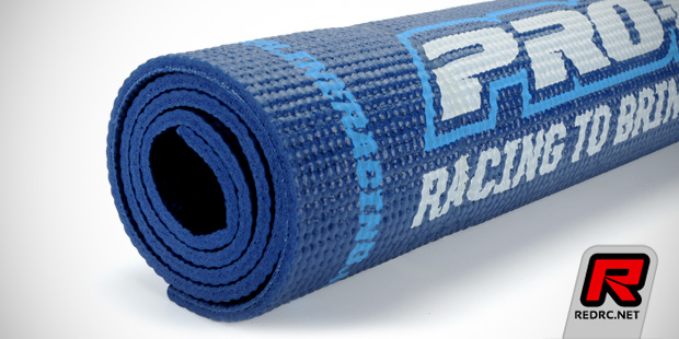 Pro-Line pre-cut Trifecta wing & roll-up pit mat
