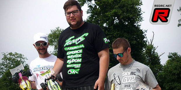 Nico Risser doubles at French Electric Buggy Nats Rd5