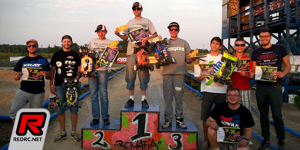 Marcin Maliński wins at Polish 1/8th buggy race