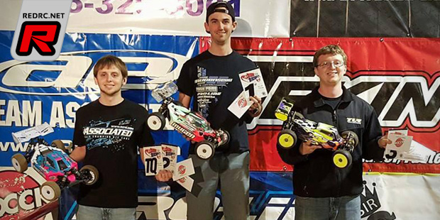 Brand & Pettit win at Run for the Riches 3