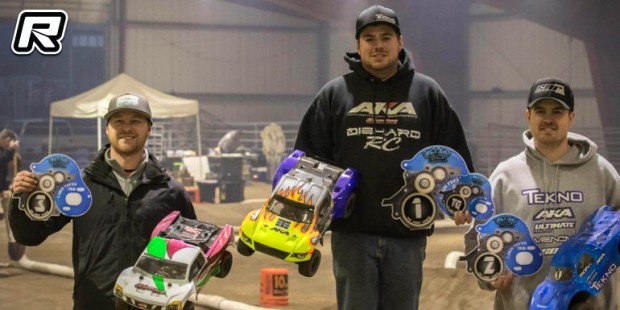 Munn & Hadley win at Cabin Fever Indoor Supercross