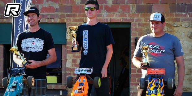 Kyle Francis TQs & wins at WA State Titles