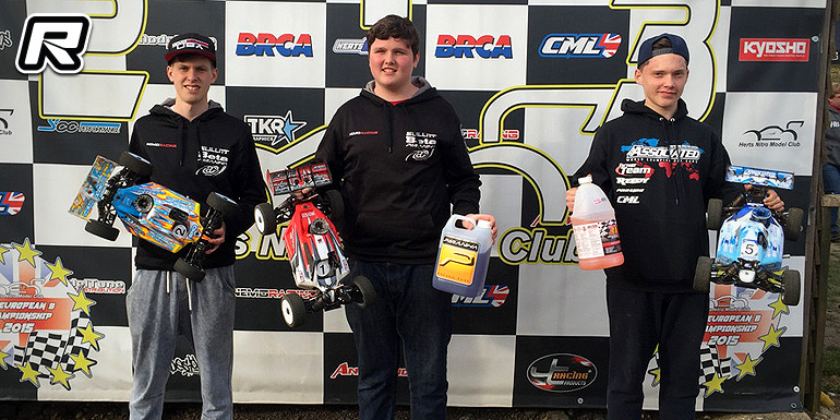 Niblett, Hazlewood & Currie win at SRS Rd2