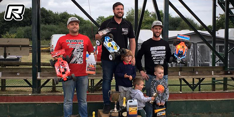 Darren Bloomfield takes 2016 BRCA Nitro Buggy title